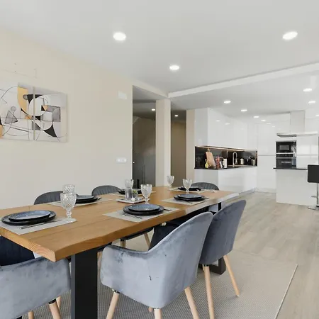 Mico's House - With Private Pool * Santa Cruz (Oeste)